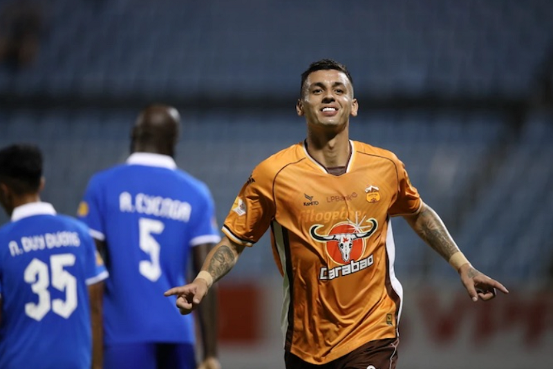 may-quet-hagl-co-hanh-dong-bat-ngo-voi-cristiano-ronaldo-he-lo-cau-chuyen