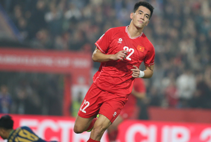 gia-tri-cao-nhung-phong-do-chua-tuong-xung-cua-tien-linh